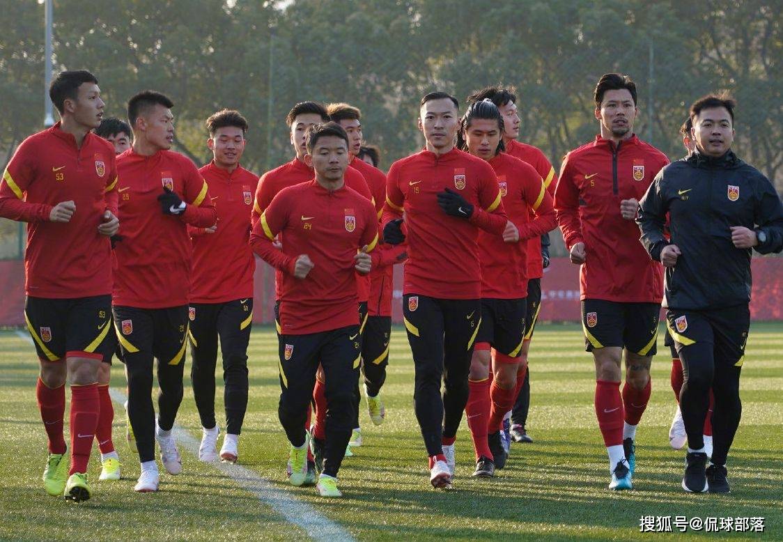 迈入新周期前这四个问题需要国足给出答案的简单介绍